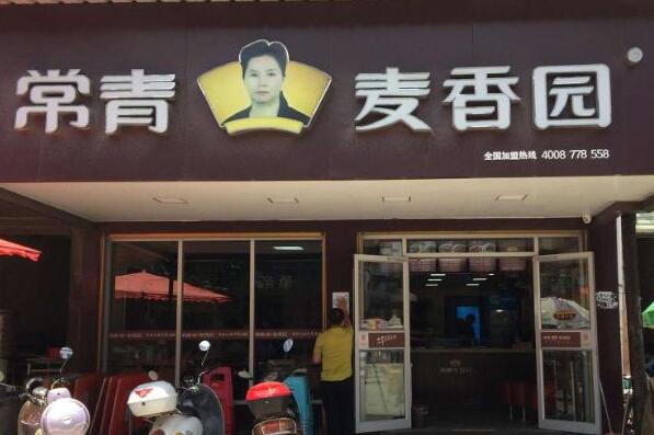 武汉十家知名热干面店铺，榜一在当地名气很大