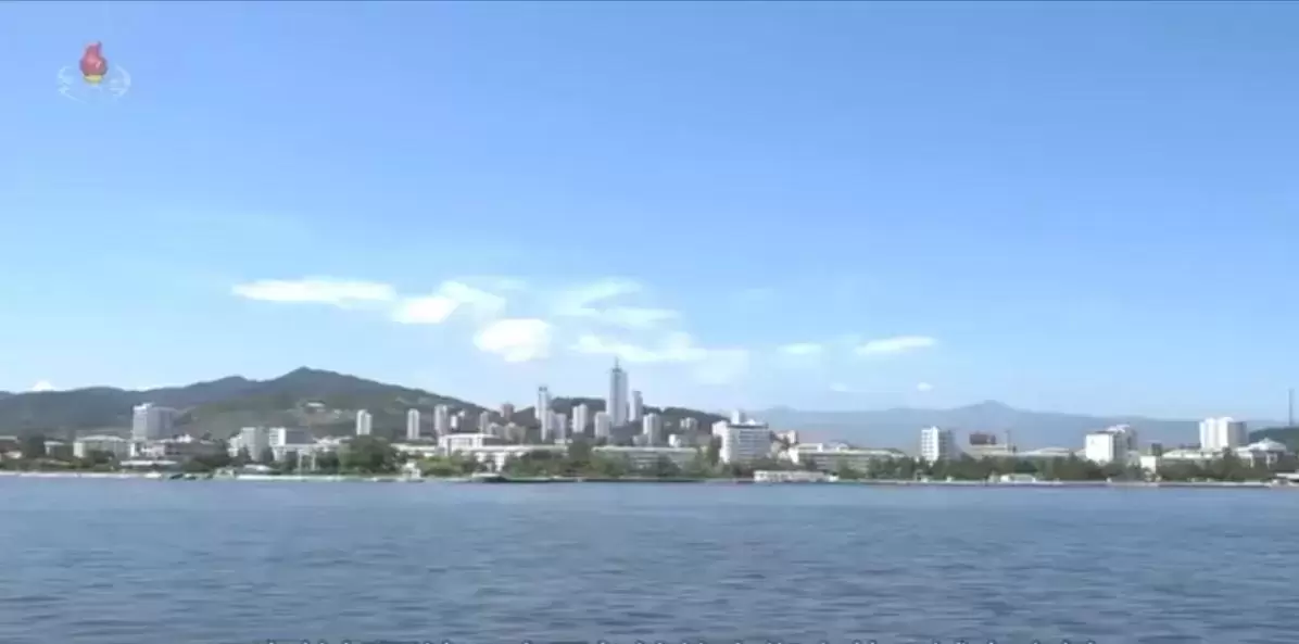 朝鲜平壤相当于中国的几线城市（朝鲜平壤城市图片欣赏）