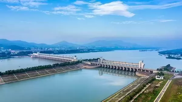 淮河的长度是多少千米（中国最低调的河，长约1000公里，却养育了上亿人口）