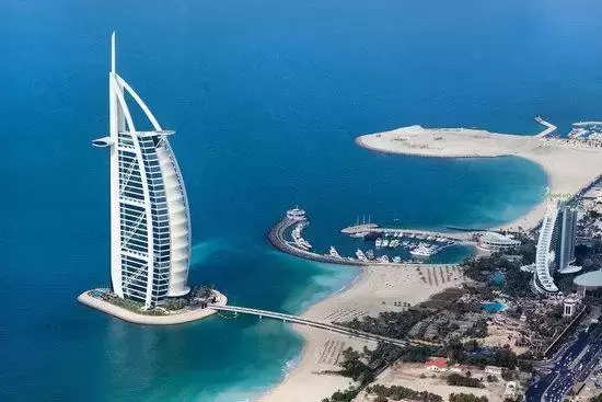 迪拜塔和帆船酒店是一个地方？阿联酋的迪拜塔和帆船酒店你了解吗？