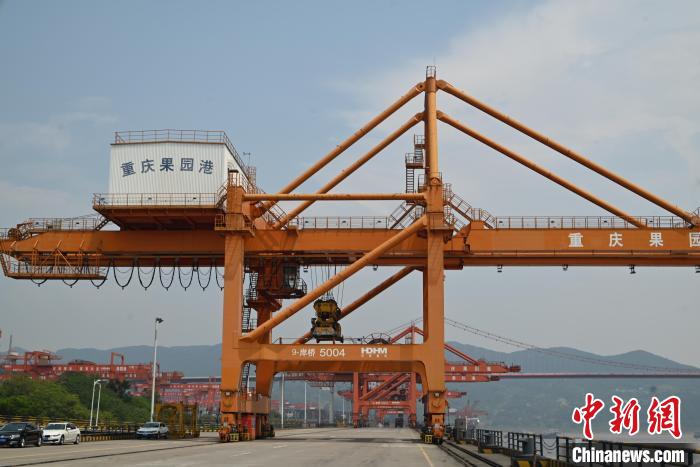 重庆：船舶“零排”助力长江绿色航运建设