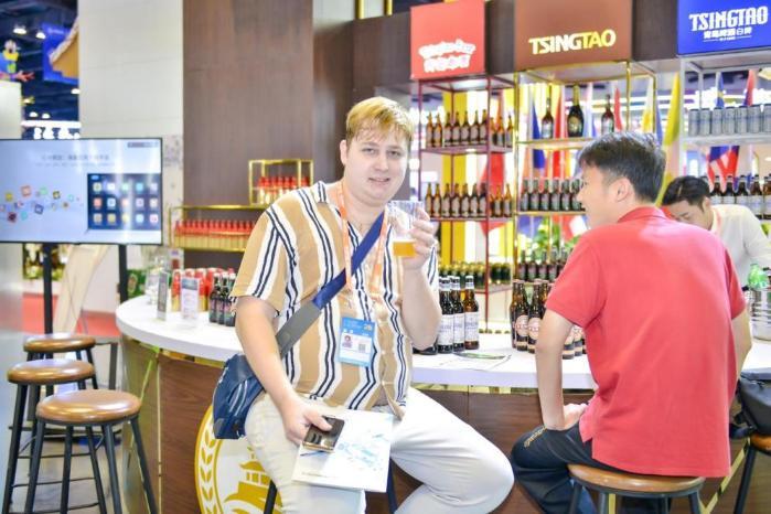 青岛啤酒率“鲜”闪耀第20届中国—东盟博览会