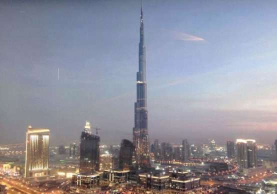 世界上最高的建筑迪拜哈利法塔